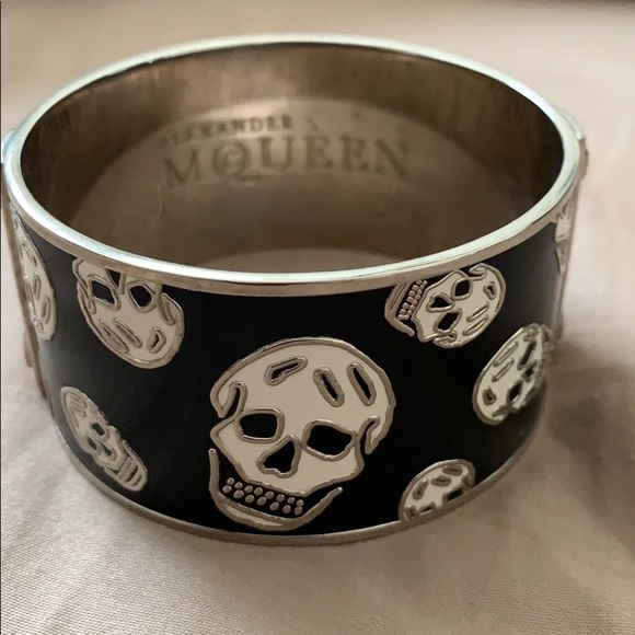 Alexander McQueen Jewelry - Alexander McQueen bracelet